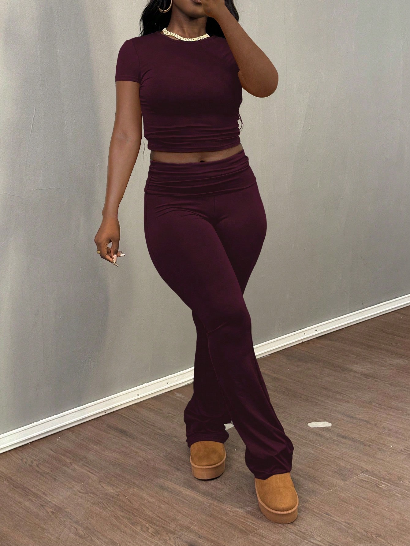 2Pcs/Set Women Casual Solid Color Short Sleeve T-Shirt and Fold over Waist Pants Suit