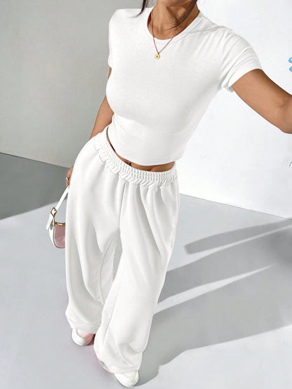 Ezwear 2Pcs/Set Summer White Tight Short Sleeve T-Shirt and Loose Sweatpants Casual Outfits